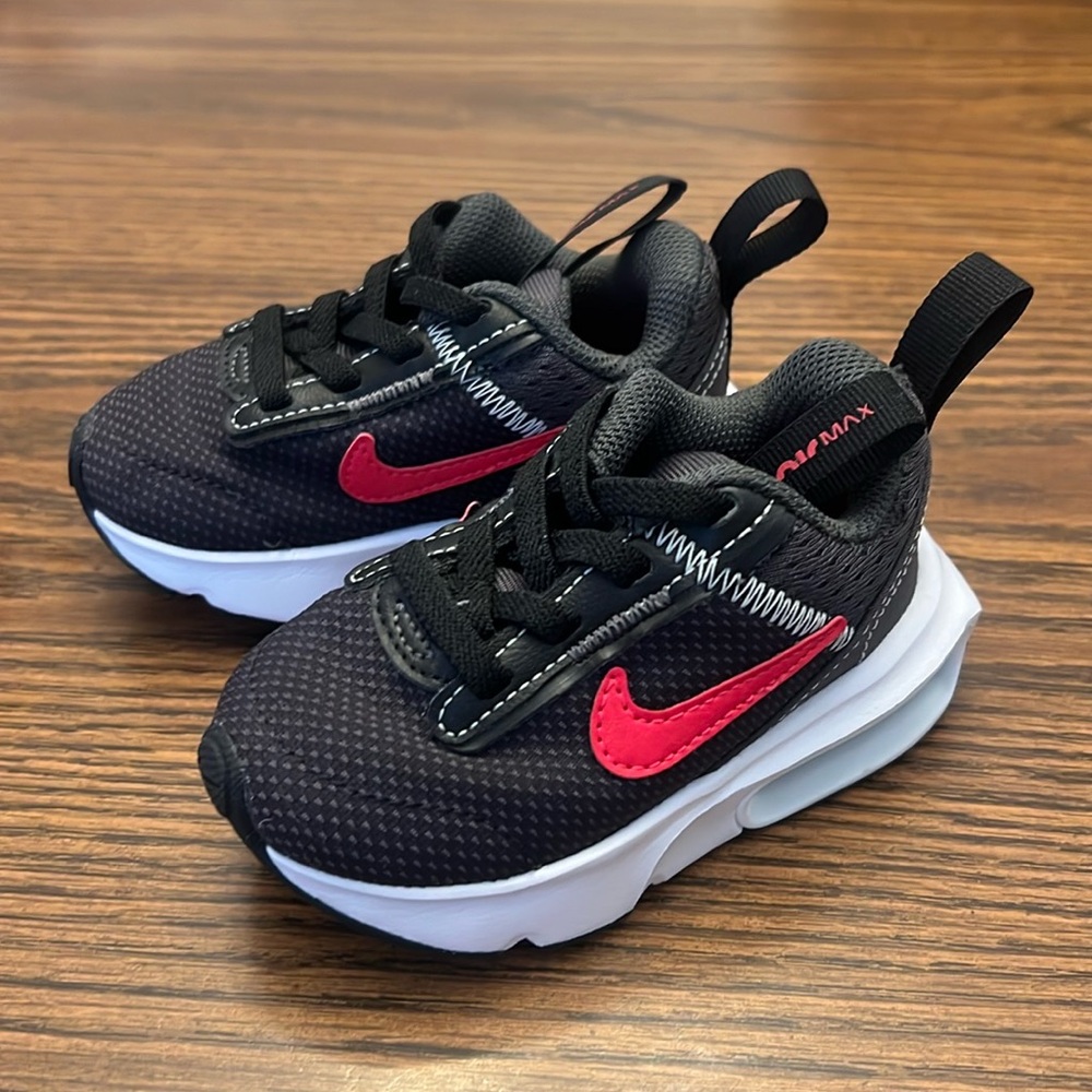 NWOT toddler Nike Air Max
